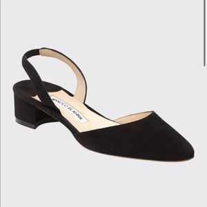 MANOLO BLAHNIK
Aspro Black Leather Block-Heel Slingback Pump - Size 37